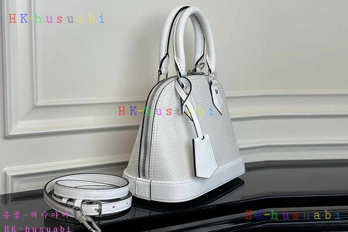 �ڹ̷��ޡڷ��̺��� �˸� BB ���� ȭ��Ʈ M11381