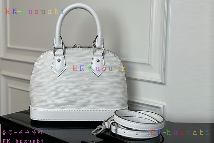�ڹ̷��ޡڷ��̺��� �˸� BB ���� ȭ��Ʈ M11381
