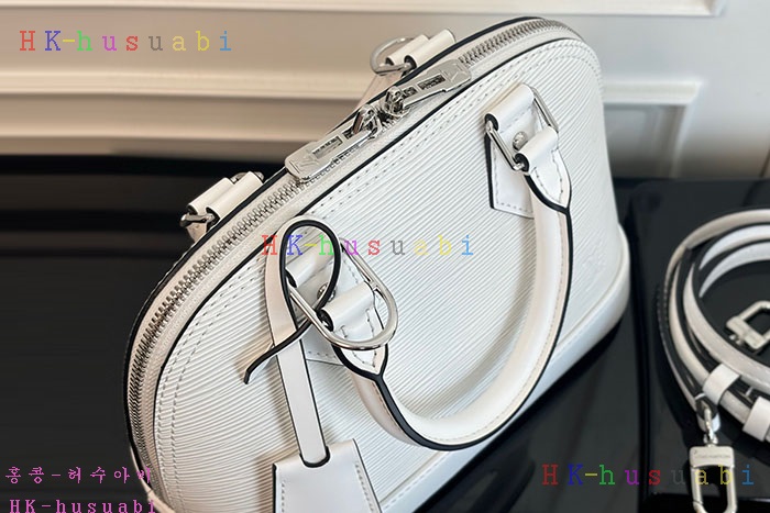 �ڹ̷��ޡڷ��̺��� �˸� BB ���� ȭ��Ʈ M11381