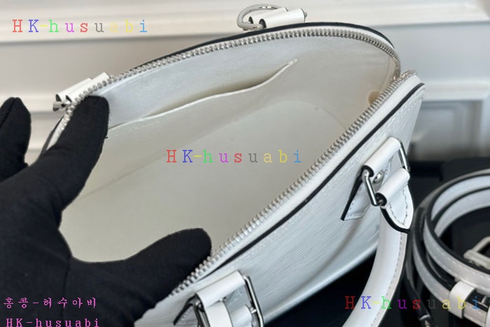�ڹ̷��ޡڷ��̺��� �˸� BB ���� ȭ��Ʈ M11381