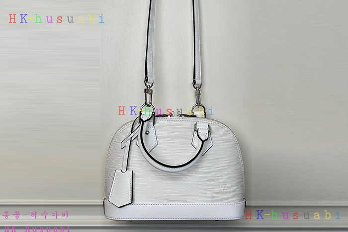 �ڹ̷��ޡڷ��̺��� �˸� BB ���� ȭ��Ʈ M11381